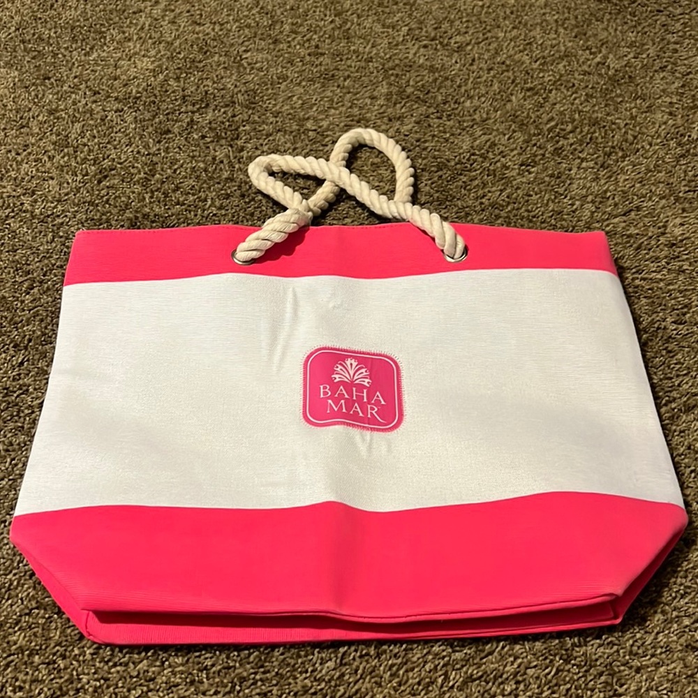 Fun beach tote!